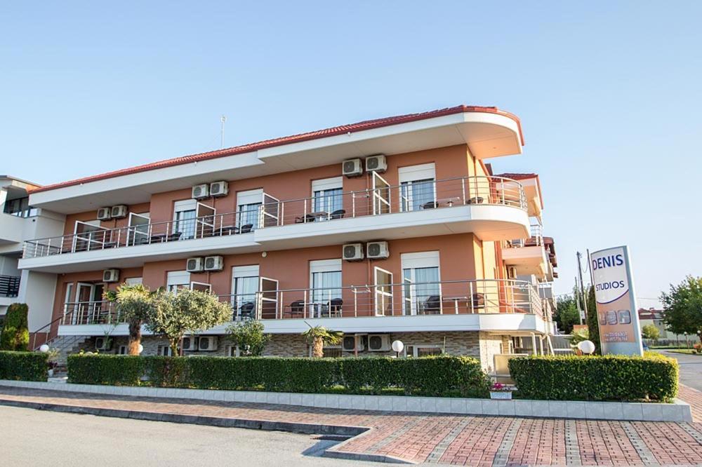 Denis Studios And Apartments Paralia Katerinis Exterior photo